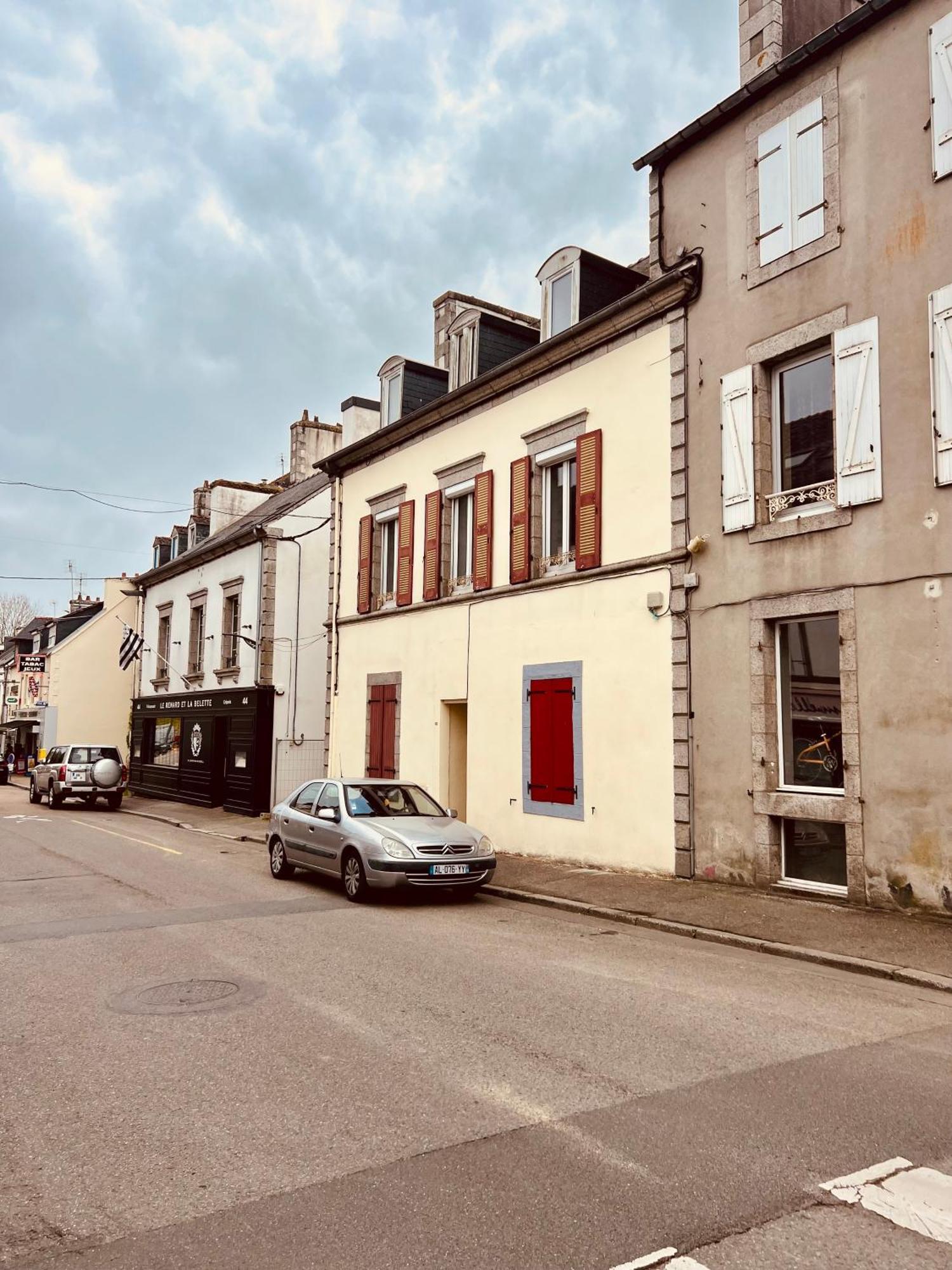 Le Terra Rossa - Home Homy Carhaix-Plouguer Kültér fotó